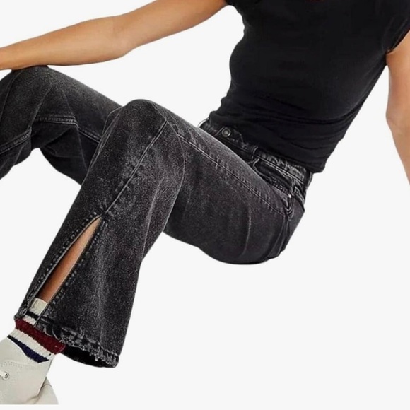 FREE PEOPLE “We The Free” Long Line Slit Straight Leg Black Jeans Denim Size 27 - Picture 4 of 9
